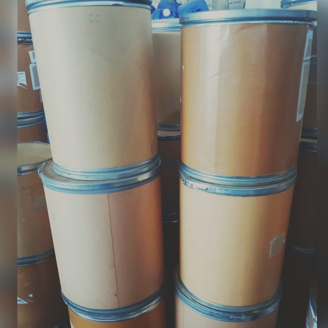 TAMBORES DE PAPELÃO